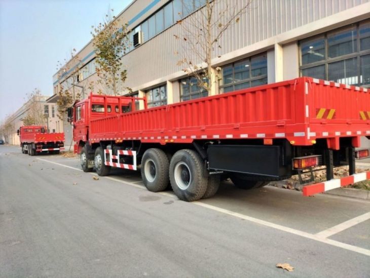 شاحنة شاكمان F3000 حمراء شاحنة 8 × 4 WEICHAI 380Hp يورو 2 شاحنة 12 عجلة