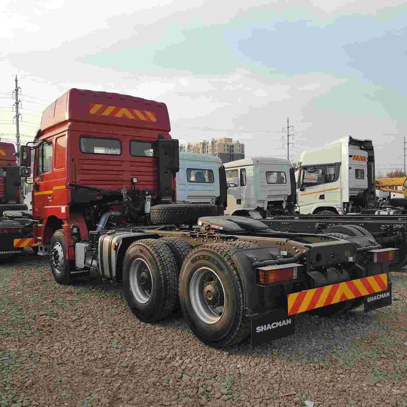 أحمر شاكمان F3000 375HP اليورو V 6 عجلات الجرار رأس 4x2 ويكشاي المحرك