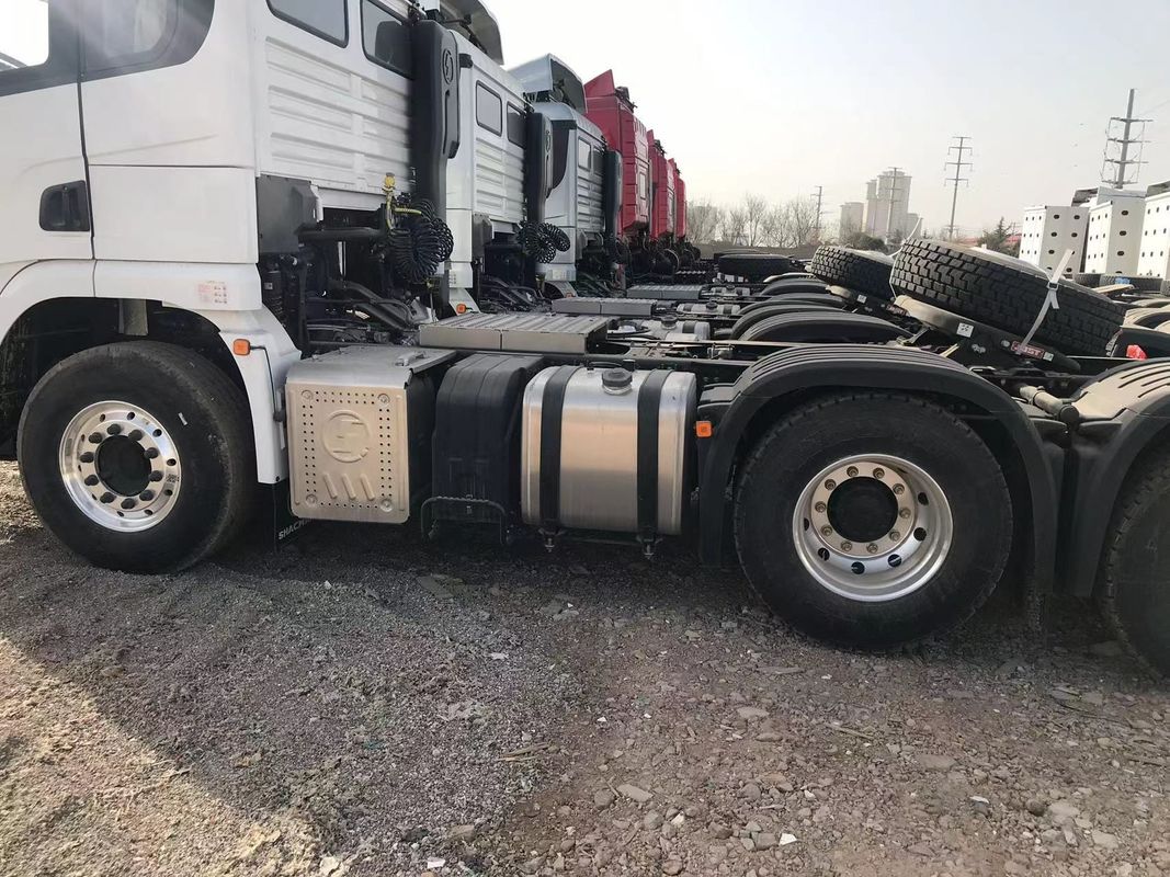 اليورو 2 10 عجلات جرار شاحنة شاكمان 430 حصان X3000 6 * 4 شاحنة ثقيلة دليل