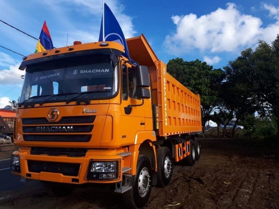 شاكمان F3000 8x4 380HP يورو في ديمب شاحنة محور مرحلة مزدوجة مع محرك ويكاي