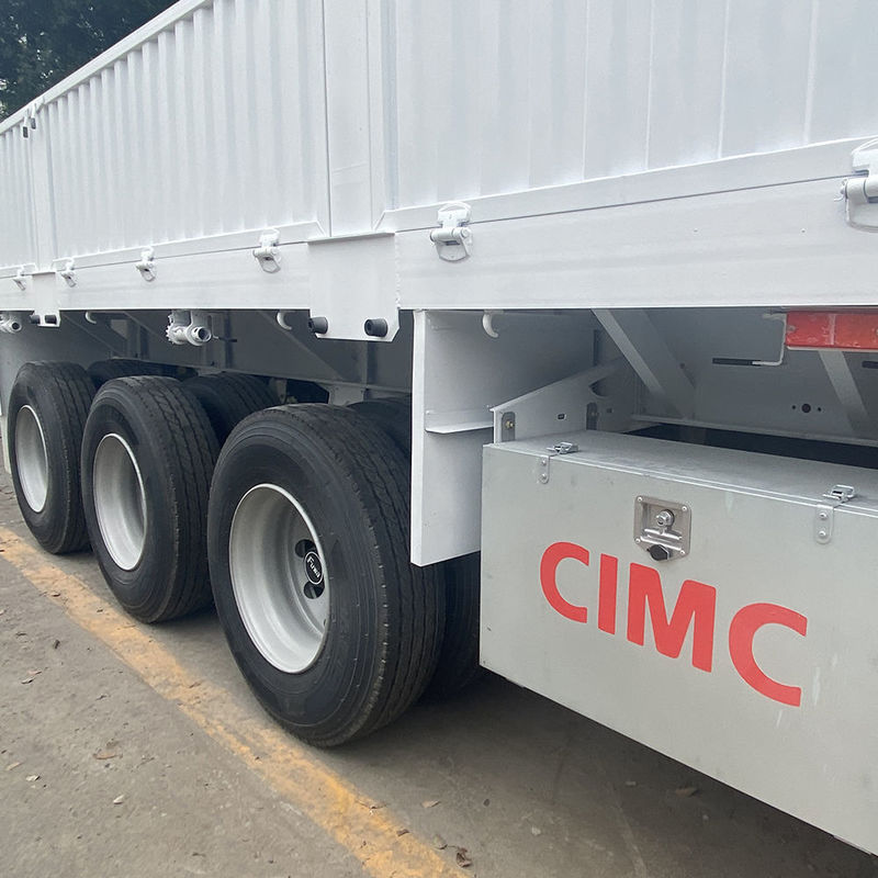 CIMC 3 / 4 محاور السياج نصف مقطورة 60 70 طن السور شاحنات الشحن SHACMAN
