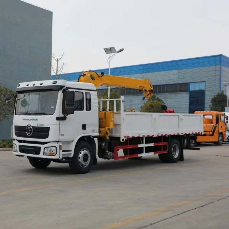 شاكمان L3000 4X2 10 طن سعة تحميل شاحنة شحن 240HP رافعة شحن في جودة جيدة