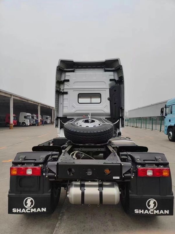 اليدوي تغيير التروس 10 عجلات جرار شاحنة شاكمان 430hp X3000 4x2 مزدوج النوم كابينة رأس الجرار